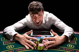 Chơi nổ hũ slot online bet69 trên điện thoại Android và iPhone